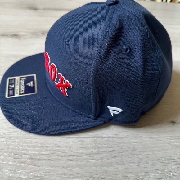 Fantastics Boston Red Sox Fanatics Branded Team Core Fitted Hat - Navy 7 3/8 Nwt - Picture 7 of 9